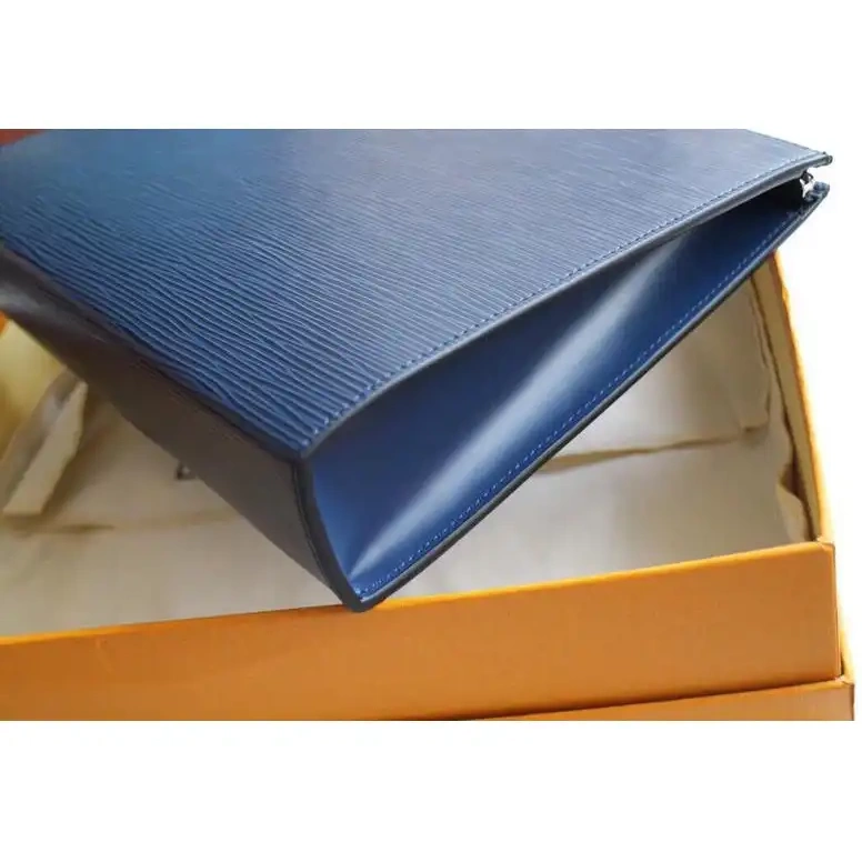 Official Brother Sam 19T1L0084 Bags LV 0608